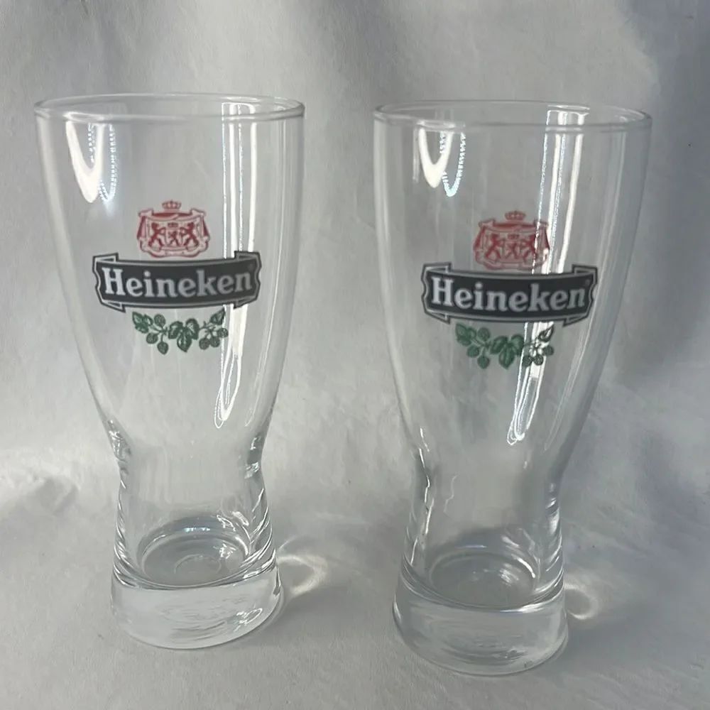 Heineken Beer Glasses Set 2 Red Black Green 12 Oz Each 6 1/2 In Tall 3 In Wide